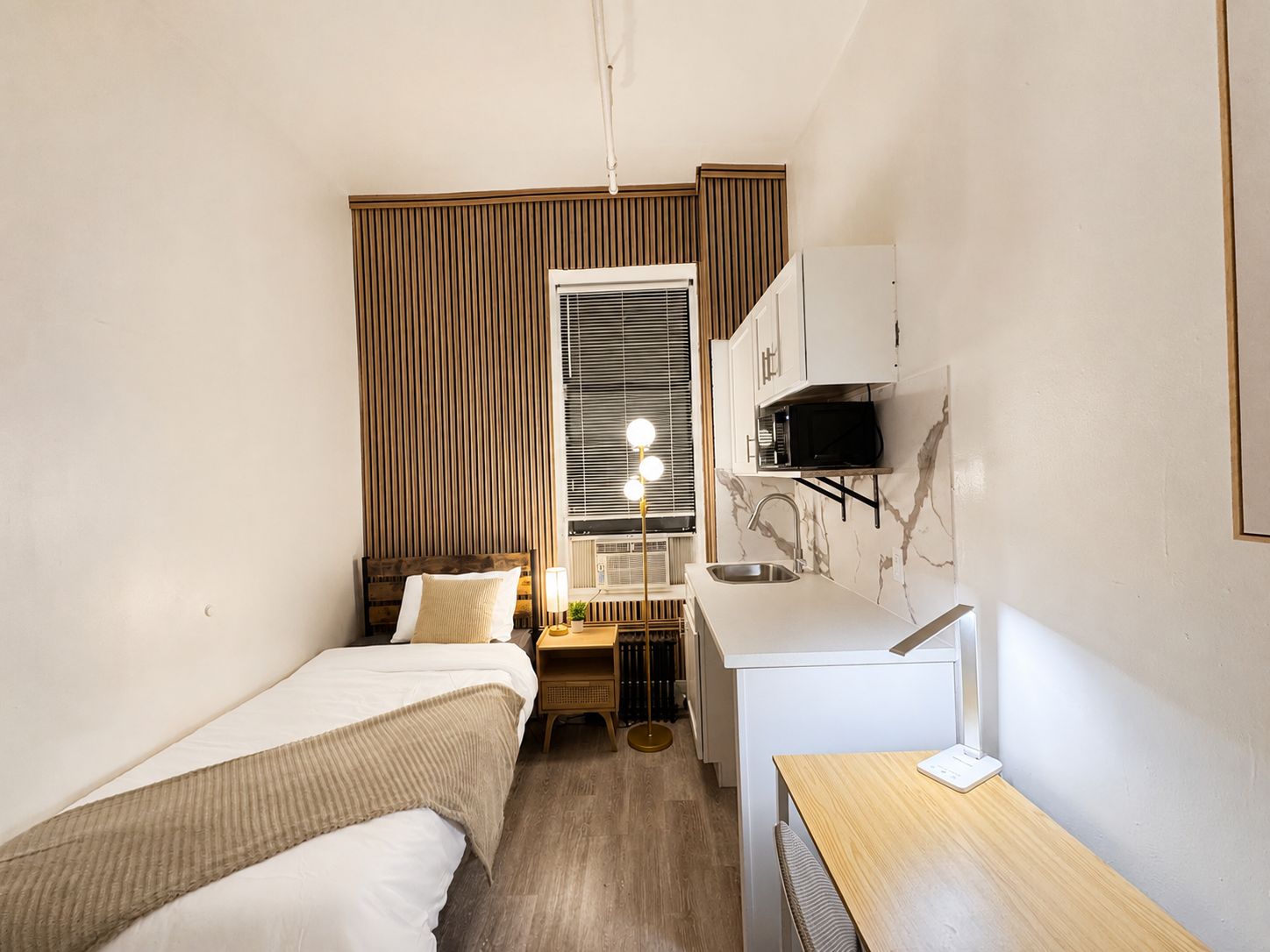 Room 4105 — Private Basic with Shared Bathroom